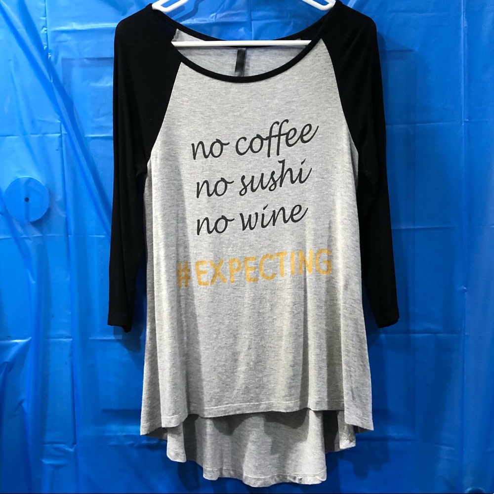 Maternity t shirt